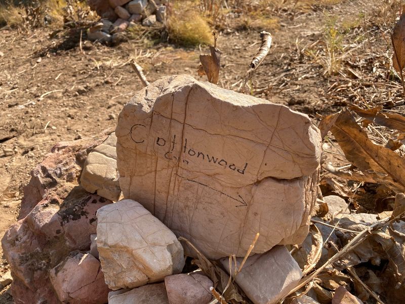 Rock sign