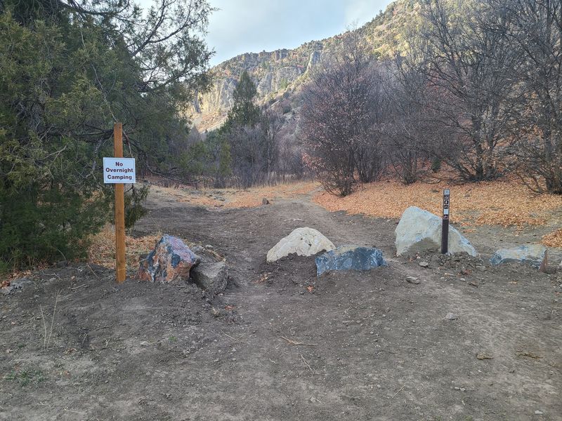 Leatham Trailhead